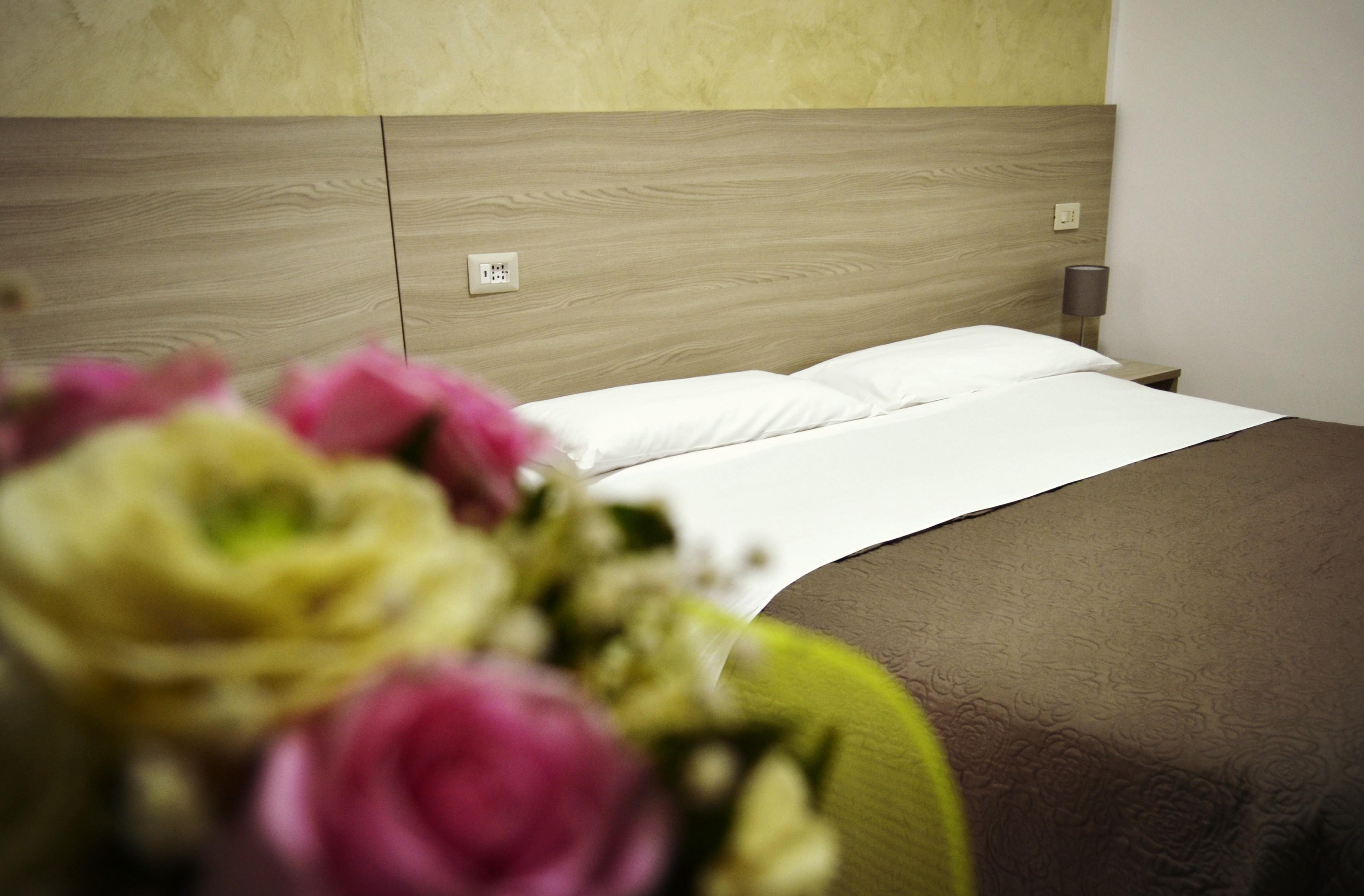 Hotel Colombo Napoli Bagian luar foto