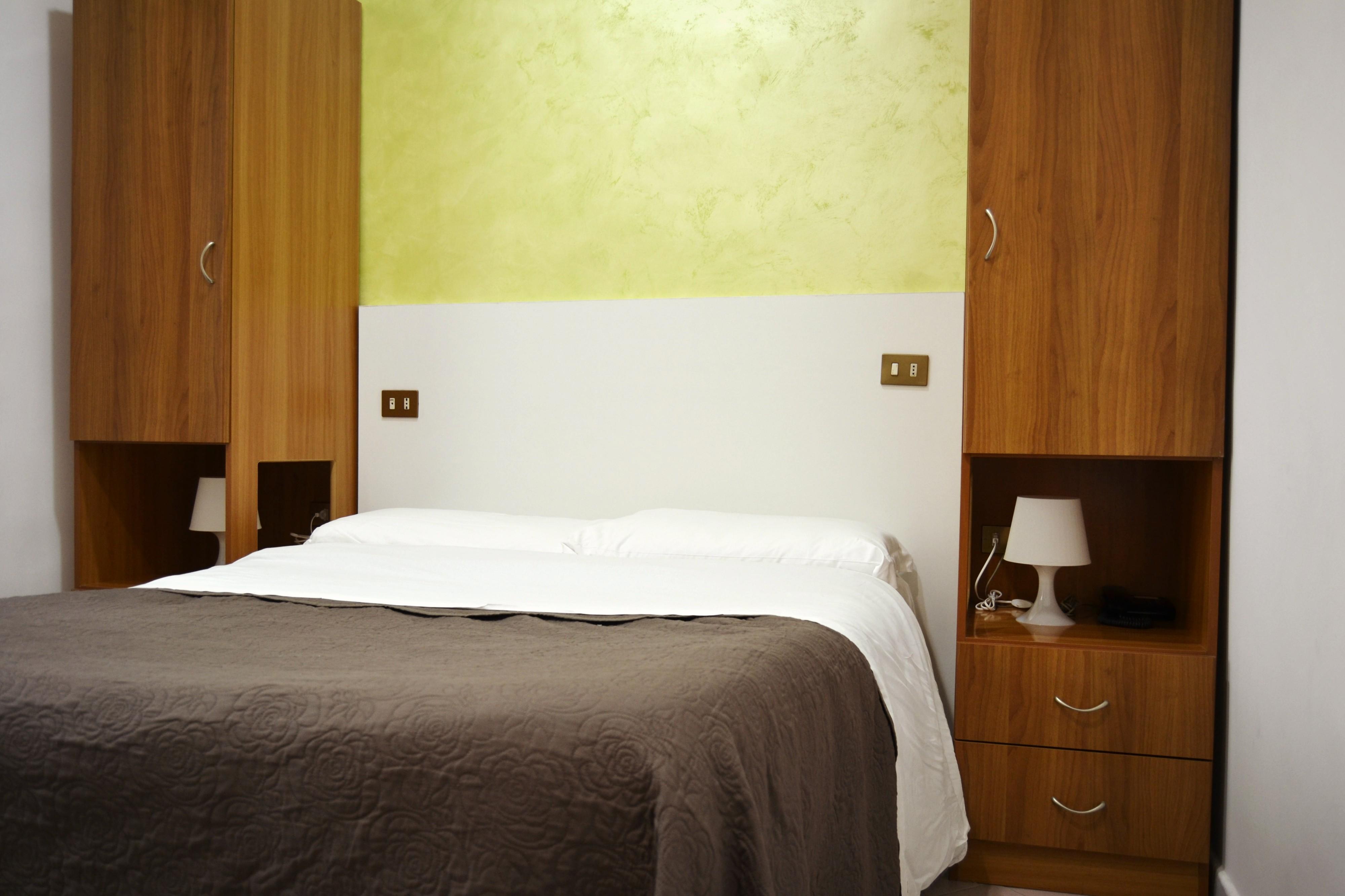 Hotel Colombo Napoli Bagian luar foto