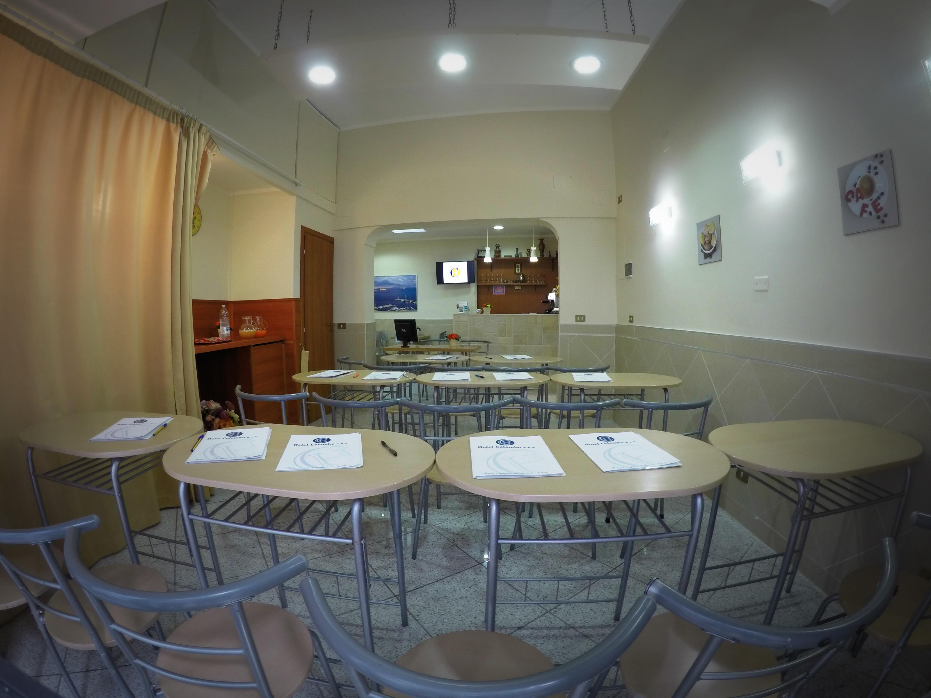 Hotel Colombo Napoli Bagian luar foto