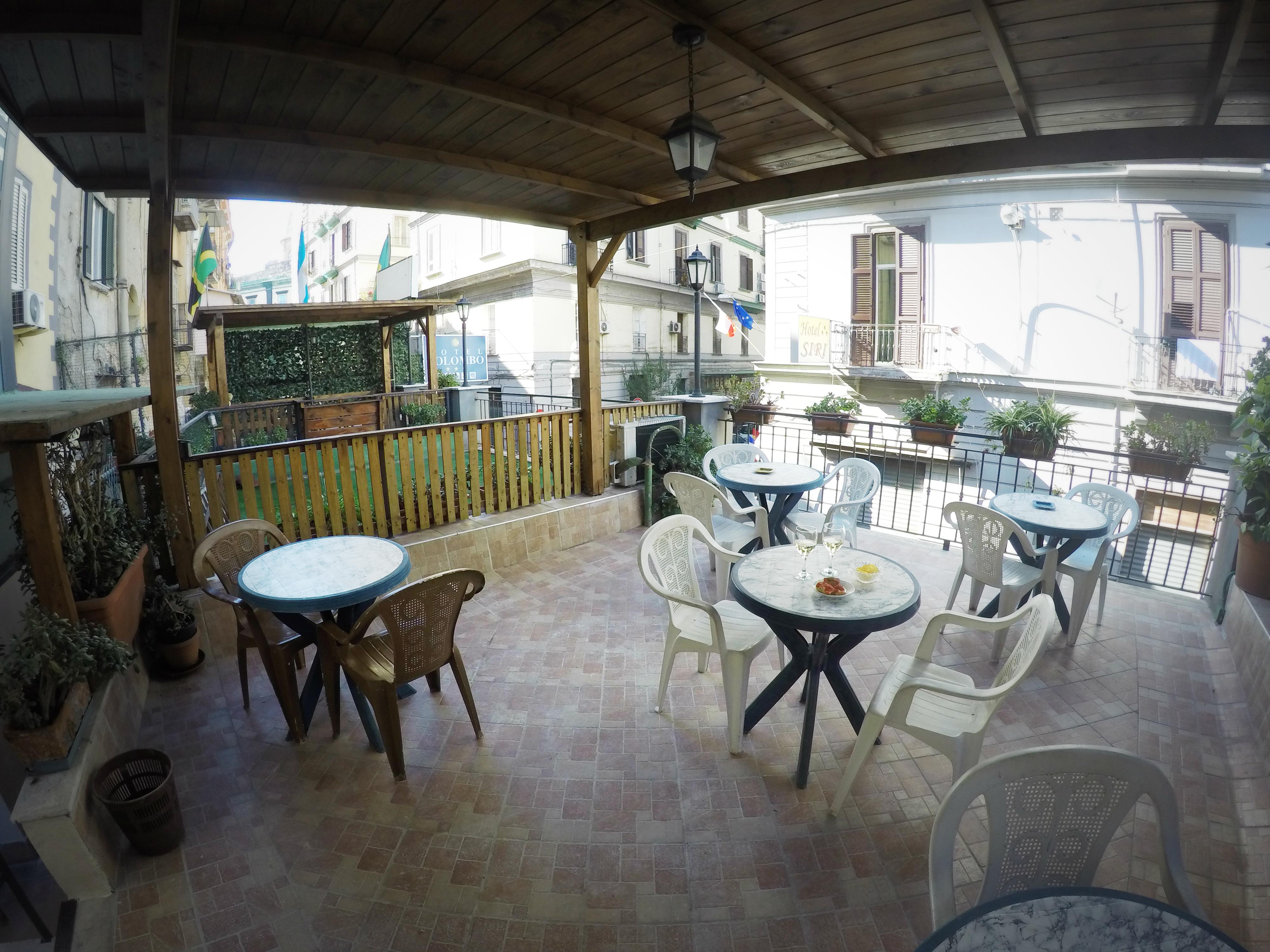 Hotel Colombo Napoli Bagian luar foto