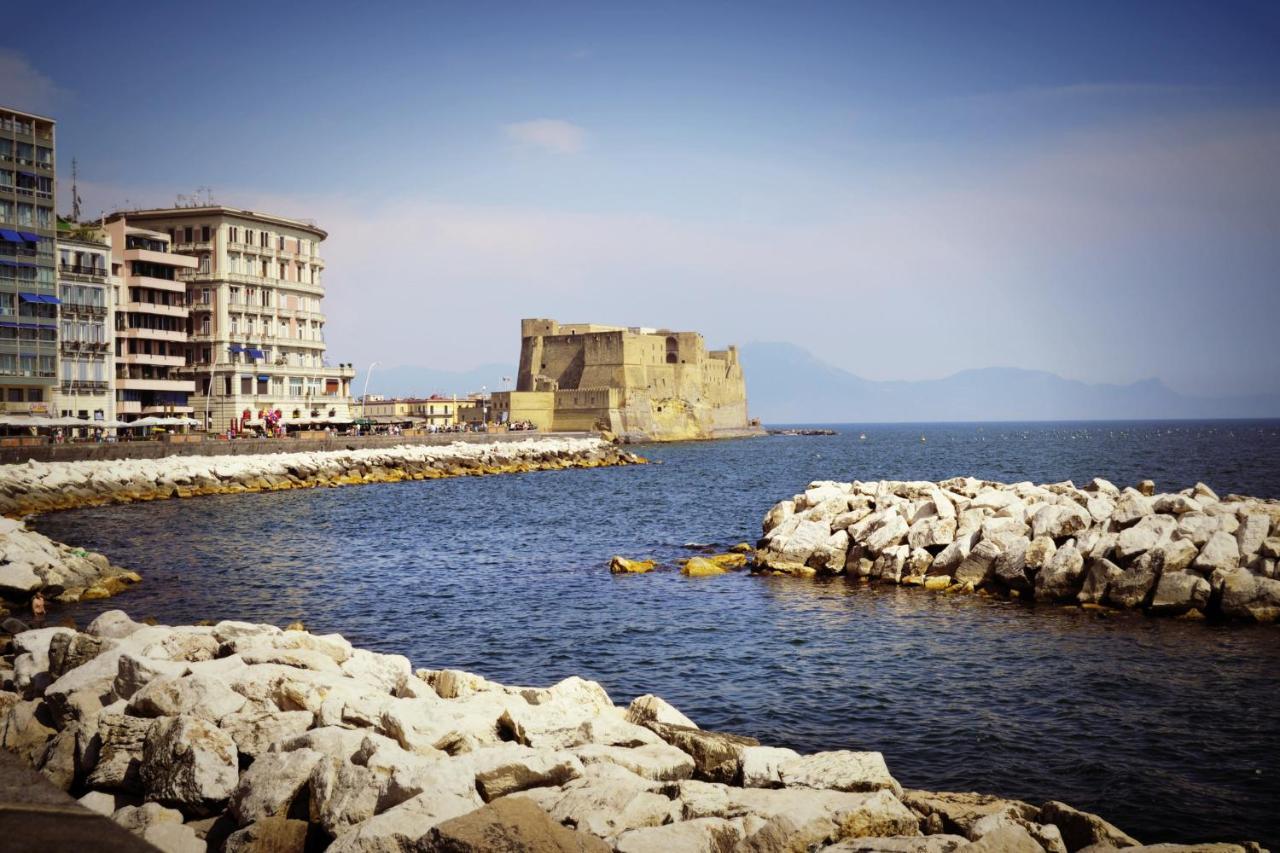 Hotel Colombo Napoli Bagian luar foto